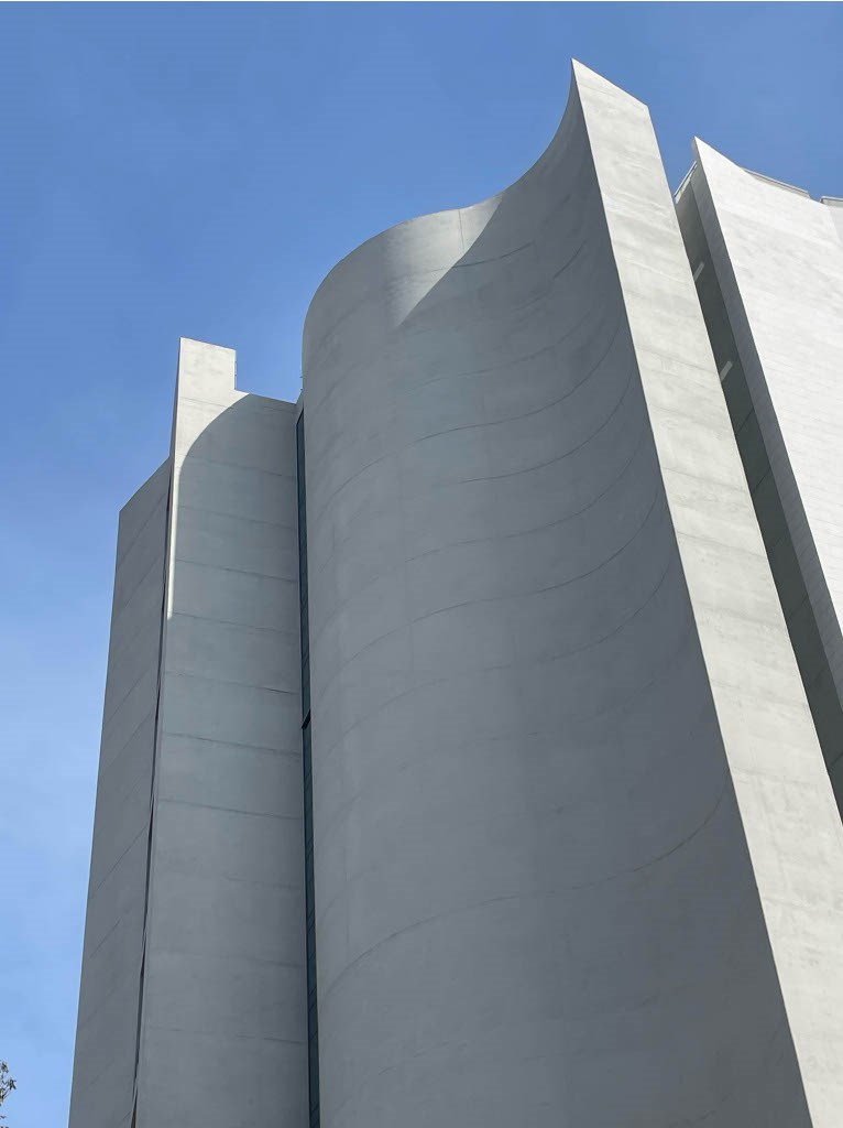 2024 콘크리트문화사진전 / 학생부 우수상 / 충남대학교 기민성 / 작품명: 물결